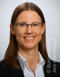 Redner: Dr. Katrin Suder - Vorsitzende des Digitalrats der Bundesregierung (2018-2022), Staatssekretärin a.D.
