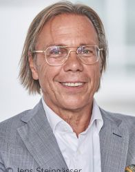 Redner: Prof. Dr. Harald Welzer - Soziologe, Bestsellerautor, Mitgründer der "Futurzwei Stiftung Zukunftsfähigkeit"